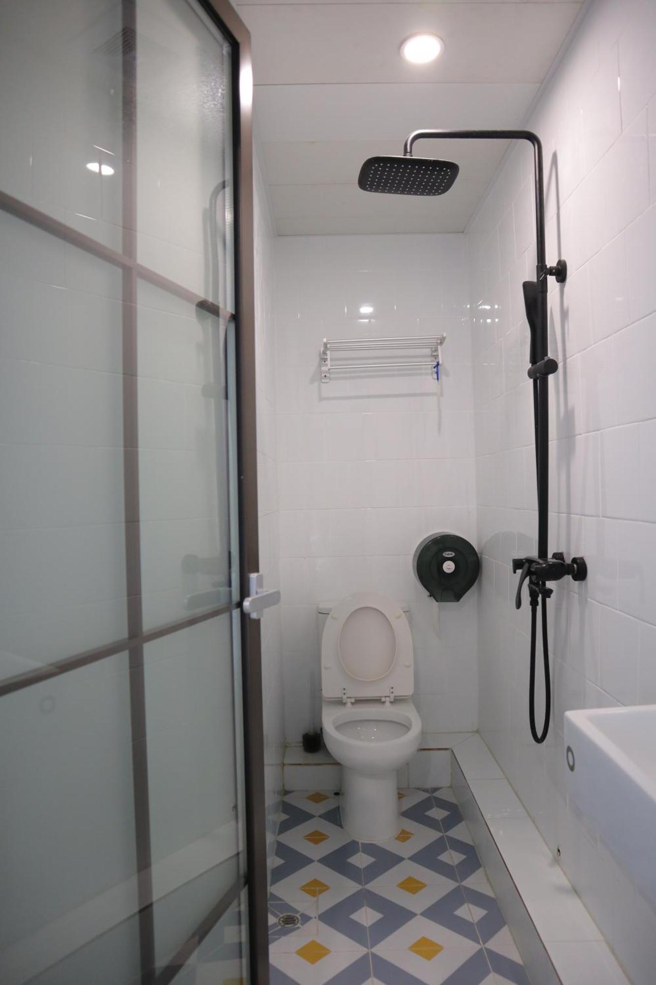 Hoi To Hostel Гонконг Екстер'єр фото